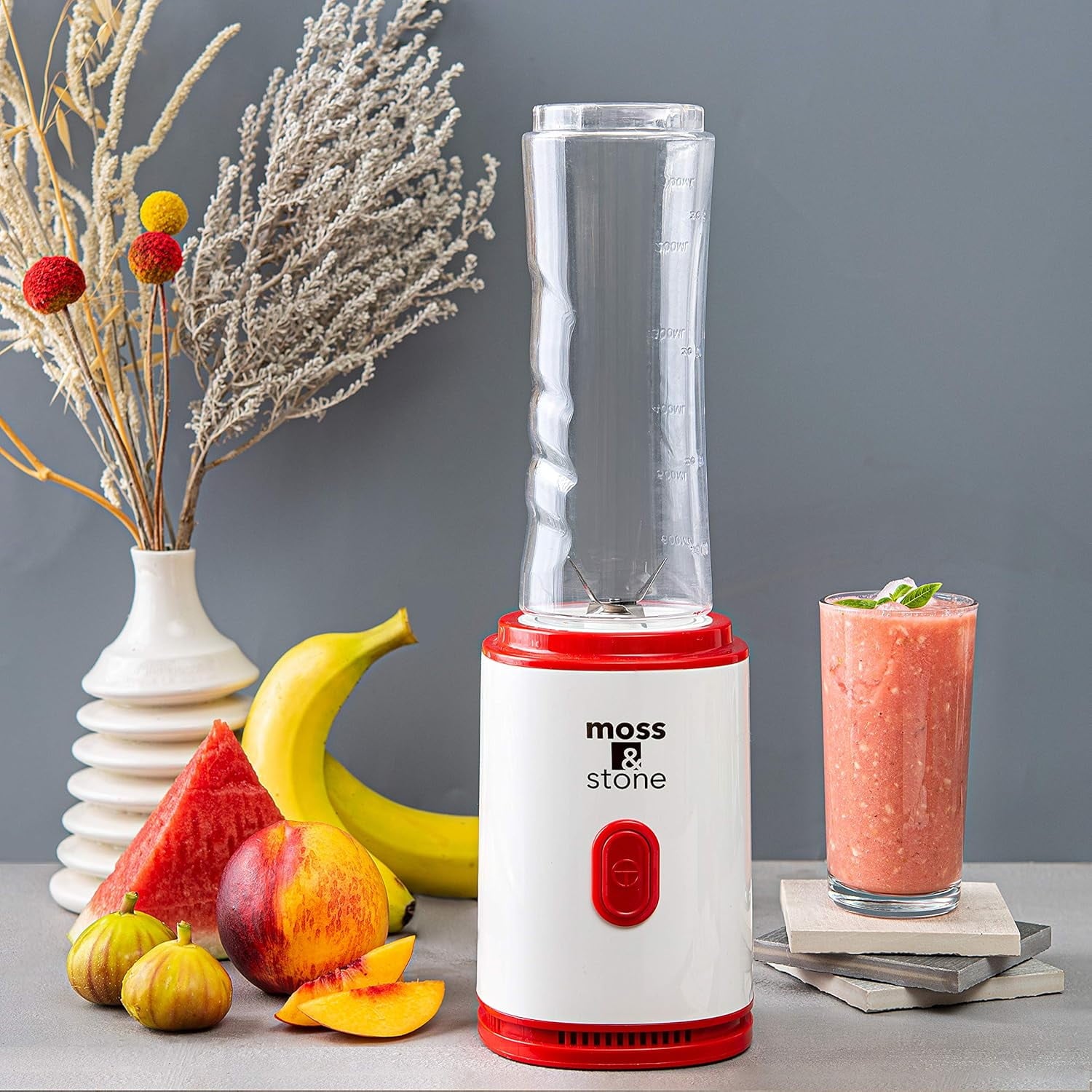 Moss &amp; Stone Personal Blender Single Serve Shake &amp; Smoothies Maker with Portable Travel Sport Bottle - Mini Juicer, White &amp; Black Single Serve Blender for Smoothies and Shakes - Bottle 20 oz