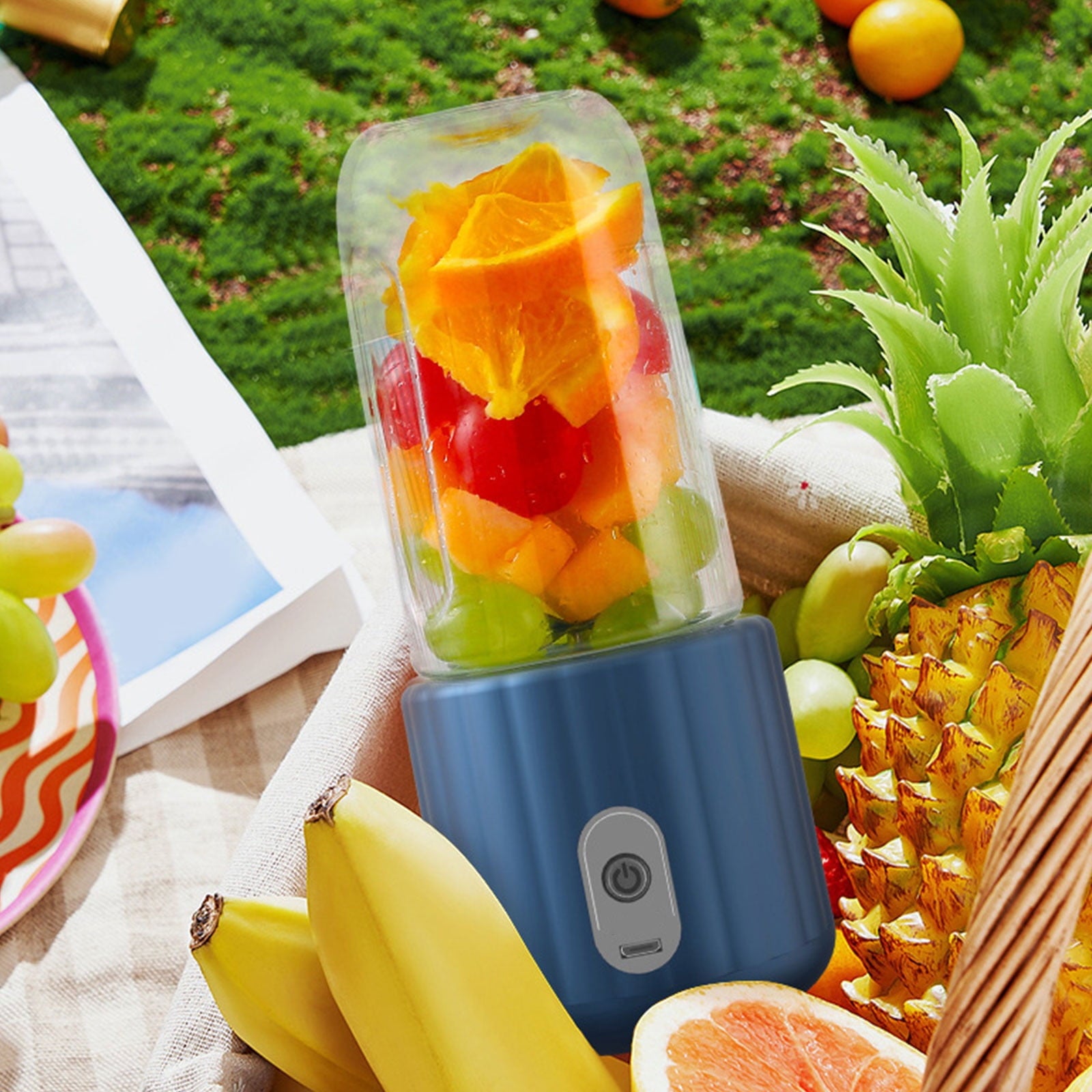 Portable Rechargeable Juicer Small Juicer Cup with 6 Blades, Student Home Multifunctional Juicer Machine 380ml Handheld for Sports, Travel