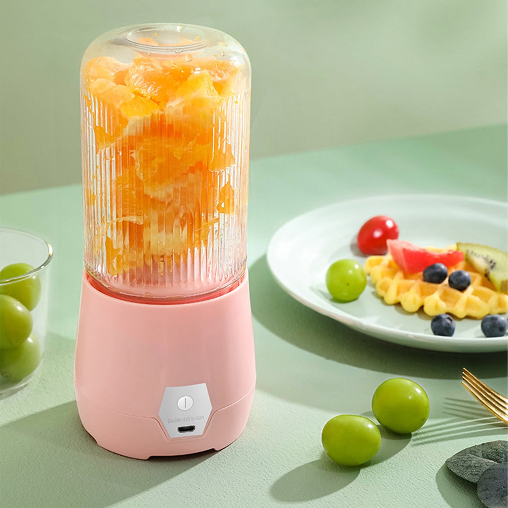 Portable Blender Personal Electric USB, Portable juicer Shakes and Smoothies Blender, Small Blenders, Mixing, Compact, Convenient and Versatile, for Handheld Use In Sports, Gym, Outdoors