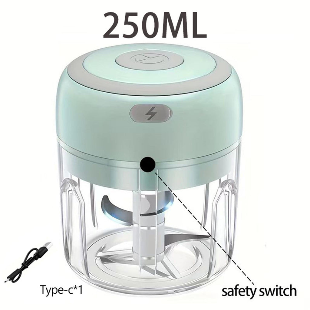 Personal Blender, Mini Food Processor for Shakes and Smoothies, 250ml Portable Single-Serve Blender with Travel Lid